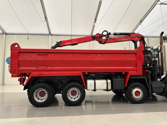 DAF CF85 410 8×4 Day Cab Steel Tipper Grab