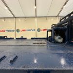 Scania P370 8×4 Sleeper Cab Skip Loader - thumbnail