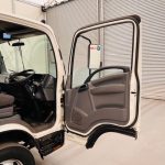 Isuzu N75 190 Day Cab Dropside - thumbnail