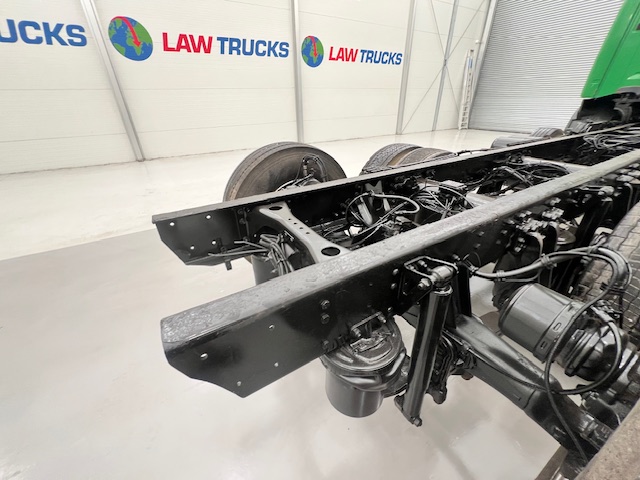 Scania G360 8×2 Sleeper Chassis Cab