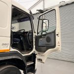 Volvo FM 400 8×4 Steel Tipper Grab Manual - thumbnail