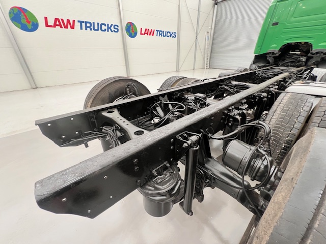 Scania G360 8×2 Sleeper Chassis Cab