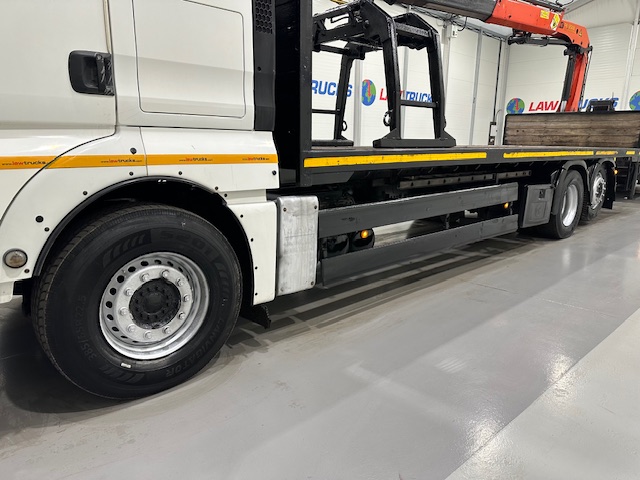 MAN TGX 26.440 6×2 Brick Grab Drawbar