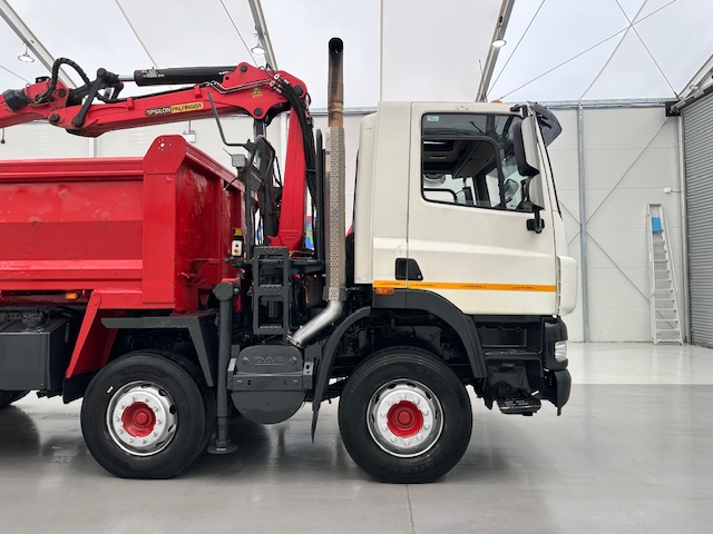 DAF CF85 410 8×4 Day Cab Steel Tipper Grab