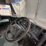 Volvo FH12 420 4×2 Caravan Transporter - thumbnail