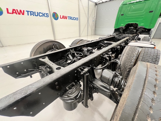 Scania G360 8×2 Sleeper Chassis Cab