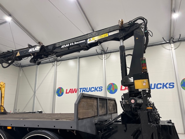 Scania R420 8×2 Rear Lift Brick Grab Drawbar