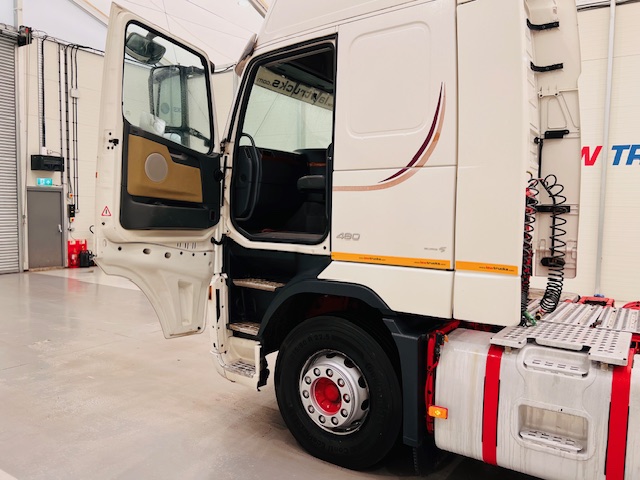 Volvo FH 480 Euro 5 6×2 Midlift Tractor Unit