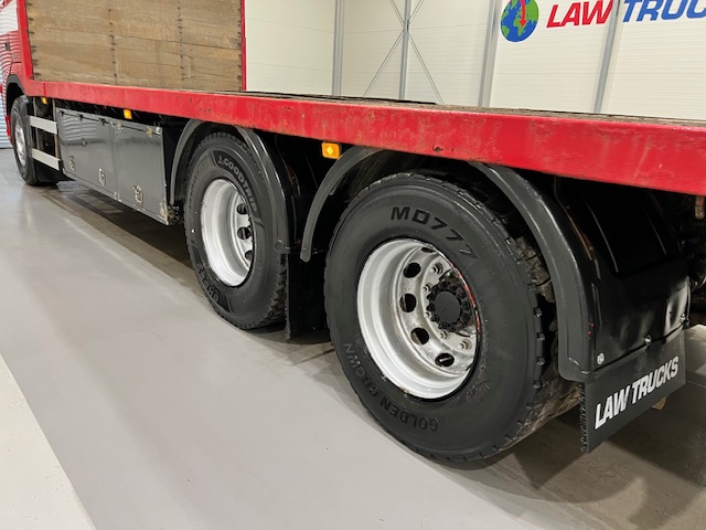 Volvo FH 500 6×2 Rear Lift Flatbed’s Drawbar