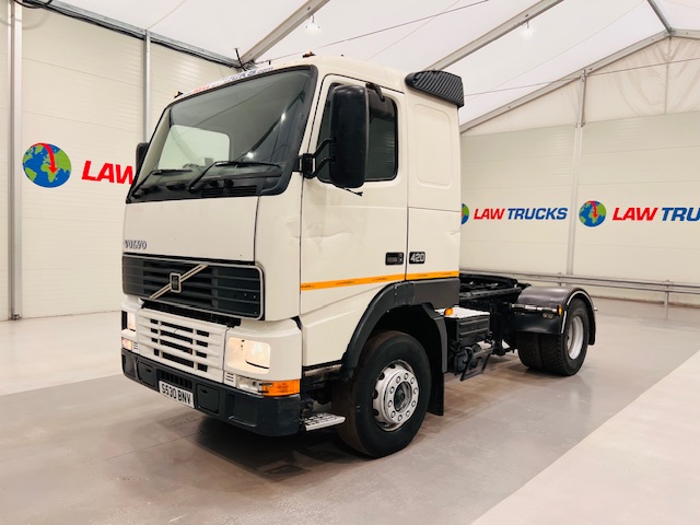 Volvo FH12 420 4×2 Tractor Unit