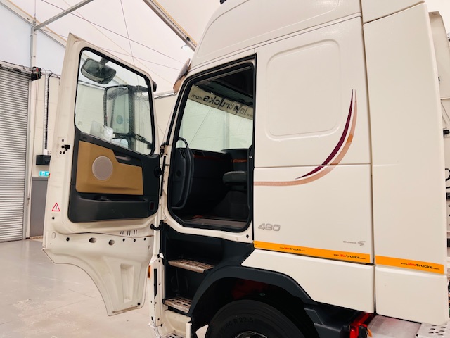 Volvo FH 480 Euro 5 6×2 Midlift Tractor Unit