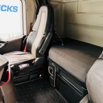 Volvo FH 500 6×2 Midlift Tractor Unit - thumbnail