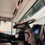 Iveco Stralis 310 Euro 6 6×2 Flatbed Brick Grab - thumbnail