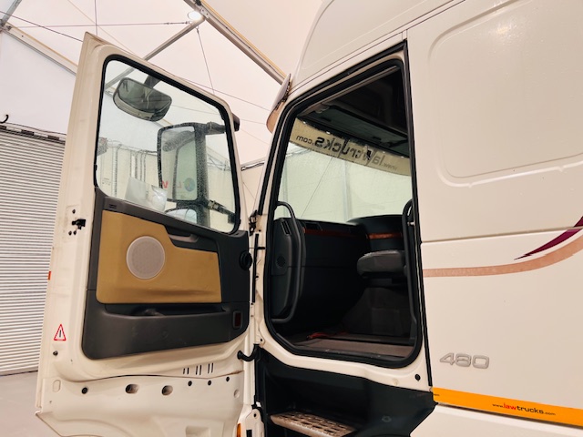 Volvo FH 480 Euro 5 6×2 Midlift Tractor Unit