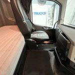 Volvo FH 500 6×2 Midlift Tractor Unit - thumbnail