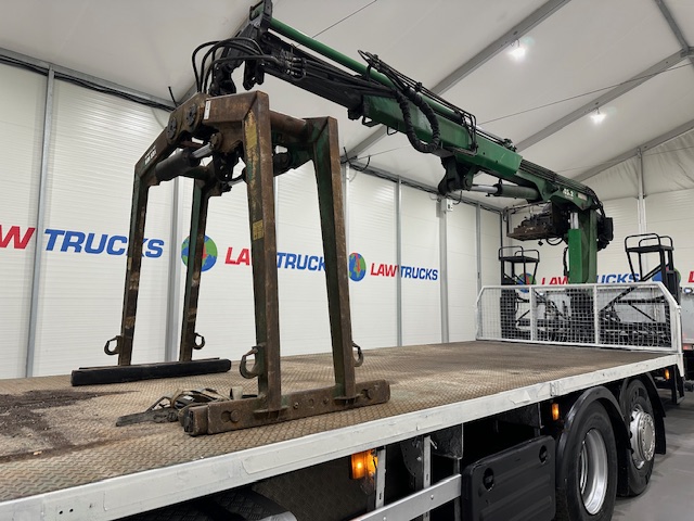 Scania R440 6×2 Rear Lift Brick Grab Drawbar