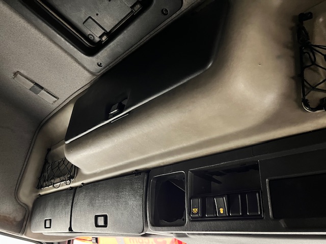Volvo FH12 420 6×4 Double Drive Tractor Unit