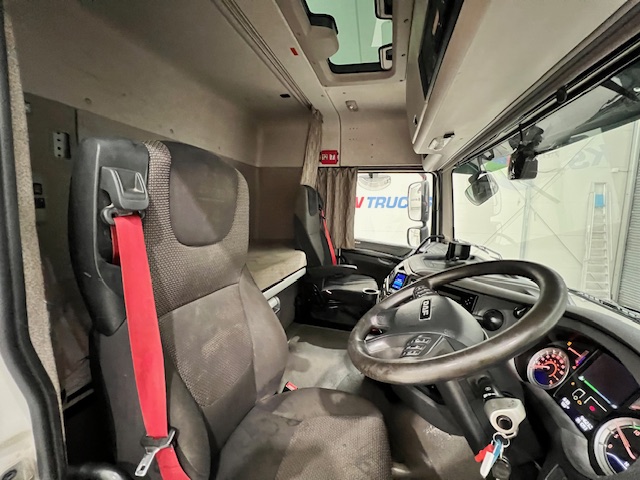 DAF XF 440 6×2 Midlift Tractor Unit PTO