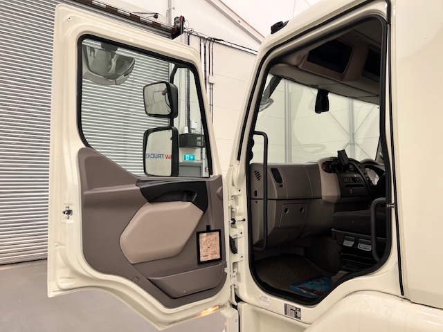 DAF LF 210 Day Cab 2 Car Transporter