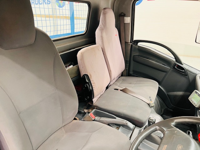 Isuzu N75 190 Day Cab Dropside