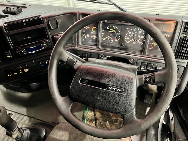 Volvo FH12 420 6×4 Double Drive Tractor Unit