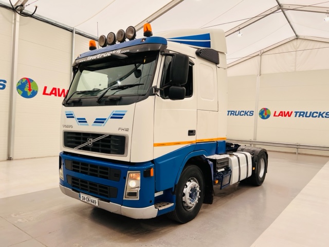 Volvo FH12 420 4×2 Sleeper Cab Tractor Unit