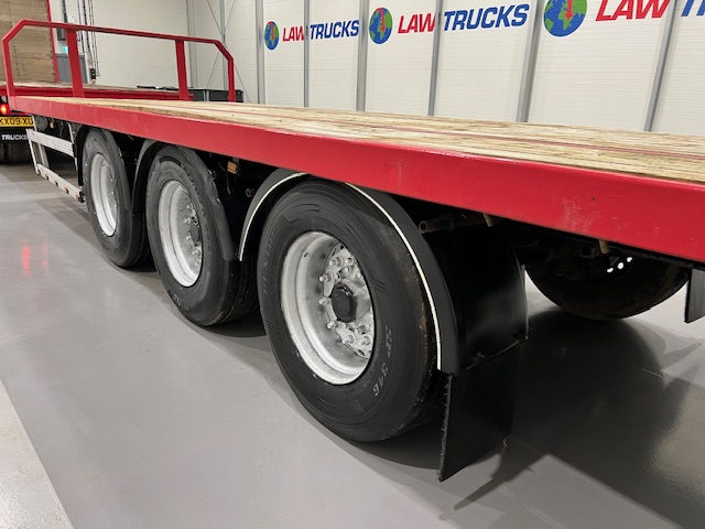 Volvo FH 500 6×2 Rear Lift Flatbed’s Drawbar