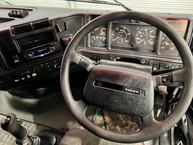 Volvo FH12 420 6×4 Double Drive Tractor Unit