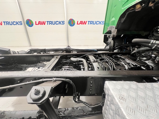 Scania G360 8×2 Sleeper Chassis Cab