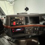 Volvo FH 480 6×2 Rear Lift Tractor Unit - thumbnail