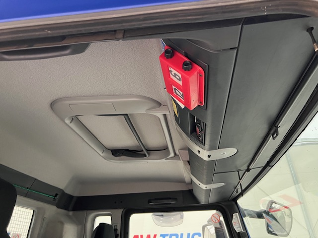 MAN TGS 26.360 6×2 Rear Lift Dropside Brick Grab Manual