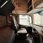 Volvo FH 500 6×2 Midlift Tractor Unit - thumbnail