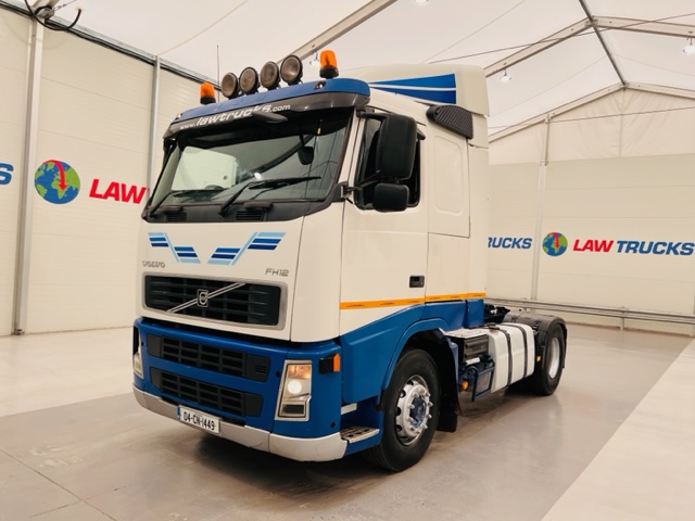 Volvo FH12 420 4×2 Sleeper Cab Tractor Unit