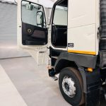 Volvo FH12 420 4×2 Tractor Unit - thumbnail