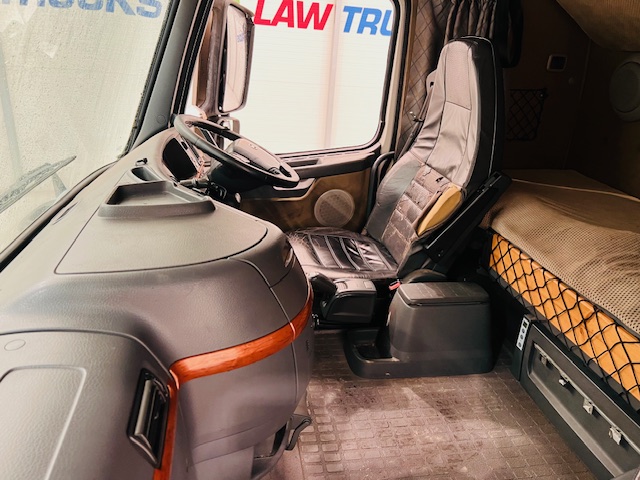 Volvo FH 480 Euro 5 6×2 Midlift Tractor Unit