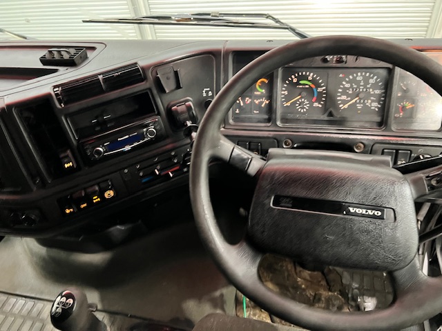 Volvo FH12 420 6×4 Double Drive Tractor Unit