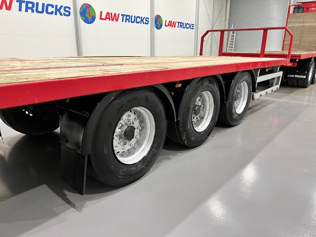 Volvo FH 500 6×2 Rear Lift Flatbed’s Drawbar