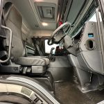 Scania P370 8×4 Sleeper Cab Skip Loader - thumbnail