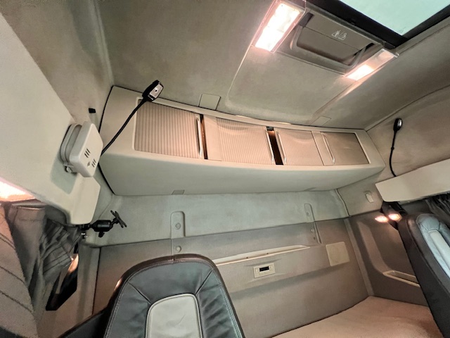 Volvo FH 500 6×2 Midlift Tractor Unit