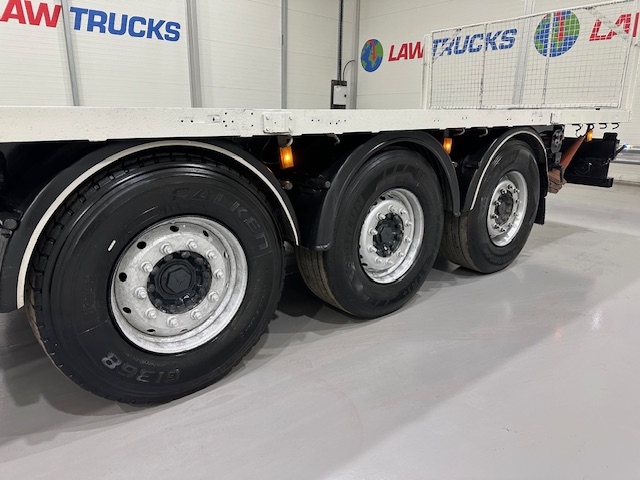 Scania R440 6×2 Rear Lift Brick Grab Drawbar