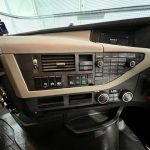 Volvo FH 500 6×2 Sleeper Cab Tractor Unit PTO - thumbnail