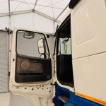Volvo FH12 420 4×2 Sleeper Cab Tractor Unit - thumbnail