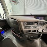 Volvo FH 460 6×2 Midlift Tractor Unit - thumbnail