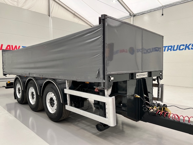 Scania P270 6×2 10 Tyre Flatbed Drawbar Brick Grab