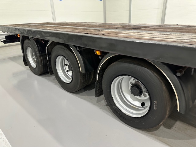 MAN TGX 26.440 6×2 Brick Grab Drawbar
