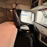 Volvo FH 500 6×2 Midlift Tractor Unit - thumbnail