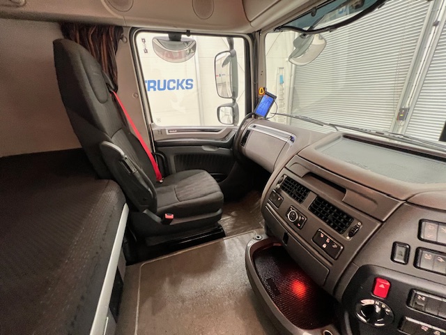 DAF XF 480 6×2 Midlift Tractor Unit