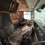 Volvo FH 500 6×2 Sleeper Cab Tractor Unit - thumbnail