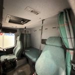 Volvo FH12 420 4×2 Caravan Transporter - thumbnail