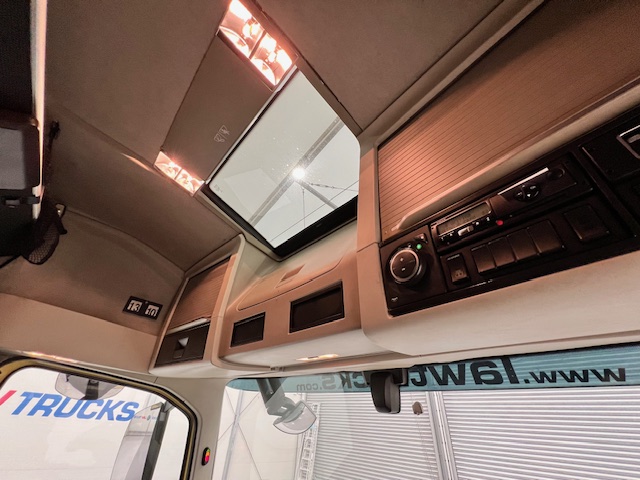 Volvo FH 500 6×2 Sleeper Cab Midlift Tractor Unit